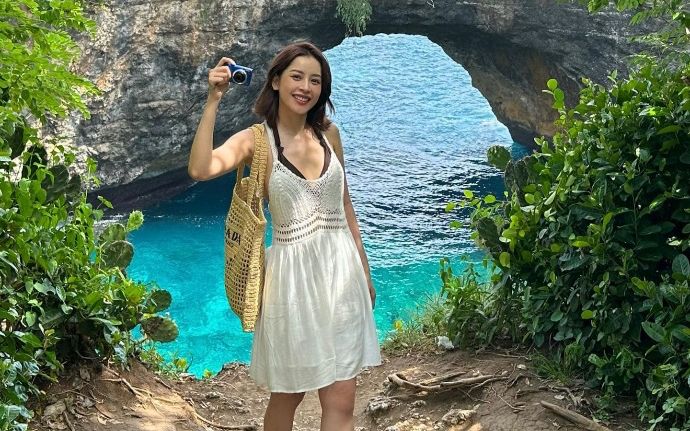 Khoe ảnh xuất ngoại đầu năm, Chi Pu bị dân mạng đặt câu hỏi khó