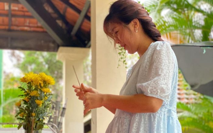 Lê Phương để lộ vòng 2 to bất thường, lý do khiến dân tình ngỡ ngàng