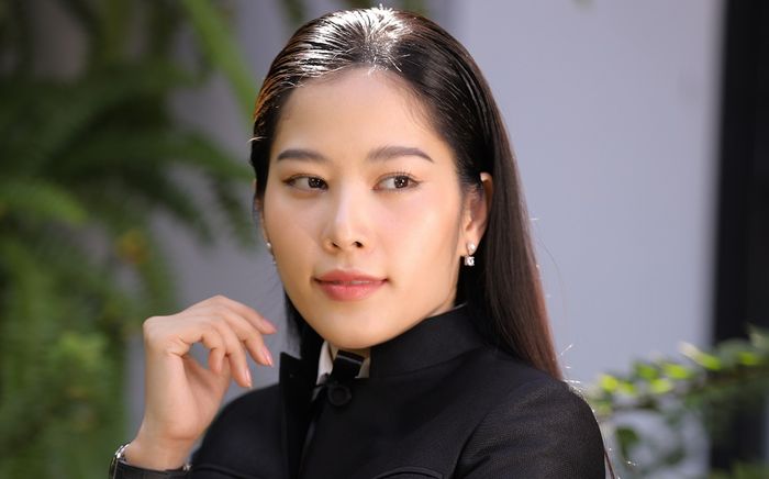 Mới đầu năm, Nam Em đã tiết lộ chuyện bị 'cắm sừng', chuyện gì đây?