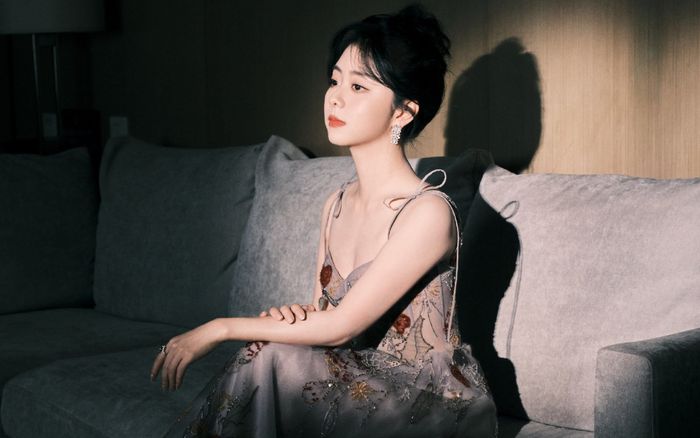 Không phải Dương Tử, đây mới đích thị là người có số vượng bạn diễn nhất Cbiz