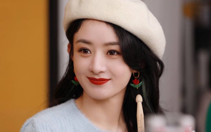 Triệu Lệ Dĩnh công khai tình cảm với một ngôi sao hàng đầu xứ Trung