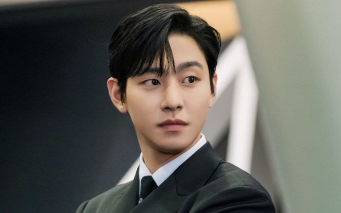 Ahn Hyo Seop và bạn gái thông báo tin vui, fan ồ ạt tràn vào chúc mừng
