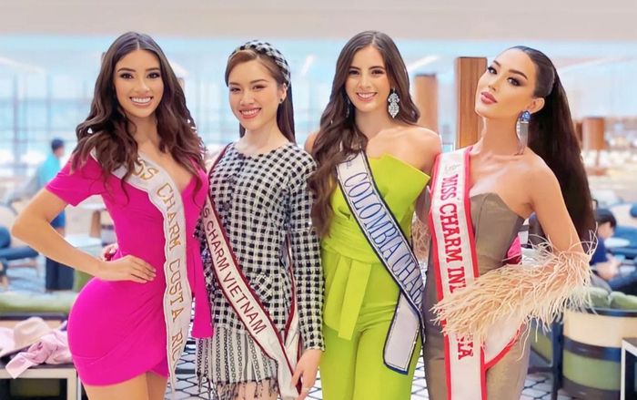 Miss Charm ngày 1: Thanh Thanh Huyền diện họa tiết khăn rằn, khá mờ nhạt trước đối thủ