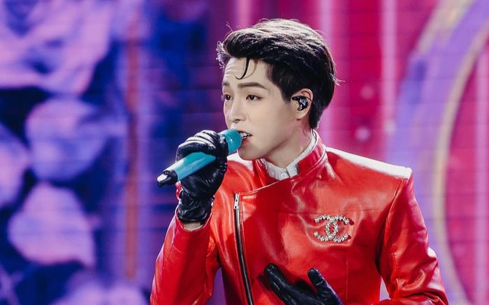 Ca sĩ Đức Phúc: Từ quán quân bị chê bai nhan sắc đến 'hoàng tử Valentine'