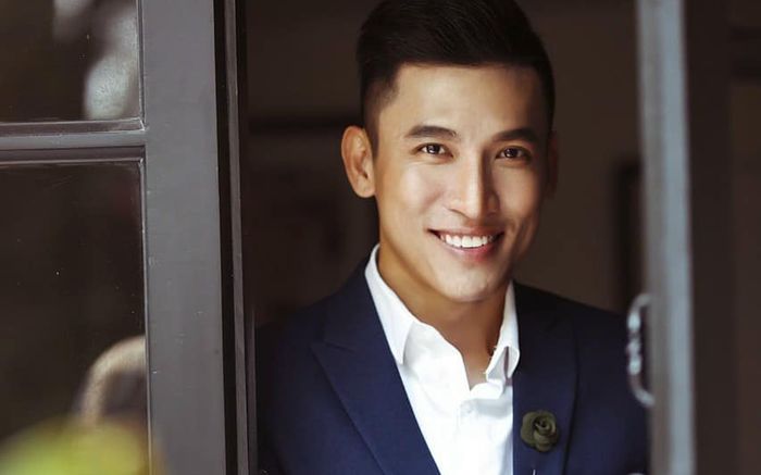 Soái ca 'Vì Yêu Mà Đến' đột ngột qua đời, nhiều sao Việt gửi lời chia buồn