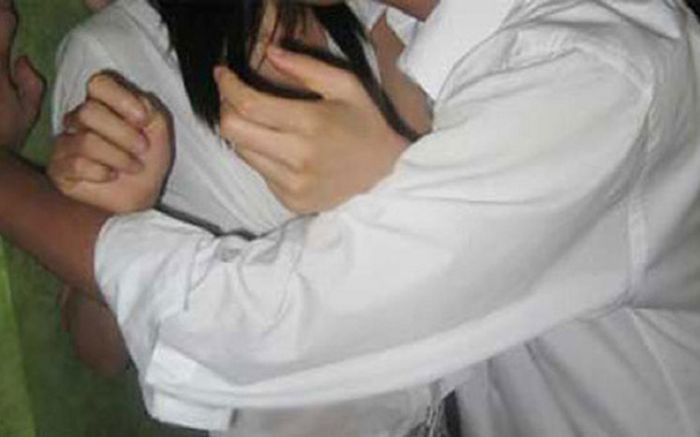 2 lần yêu 'bạn gái nhí', cậu trai 17 tuổi nhận cái kết đắng nghét