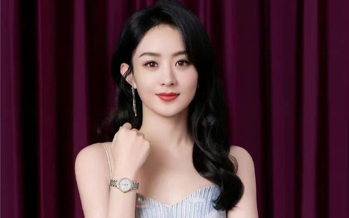 Địa vị của Triệu Lệ Dĩnh trong Cbiz thay đổi thế nào sau 7 năm, chỉ cần nhìn những bức ảnh này là rõ