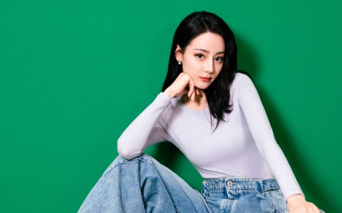 Không phải ở ẩn, đây mới là lý do Địch Lệ Nhiệt Ba bị nghi mang thai với Hoàng Cảnh Du