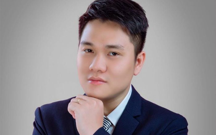 Nguyễn Mạnh Toàn – ông bố trẻ gây sốt cộng đồng mạng là ai?