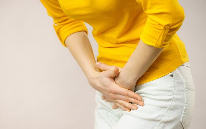 Đi tân trang vùng kín, người phụ nữ trẻ tuổi gặp biến chứng