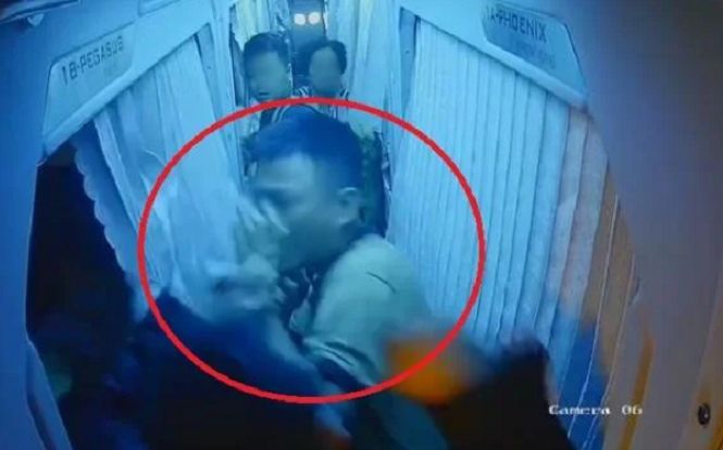 Vụ tài xế bị đánh vì không dừng xe trên cao tốc để cô gái đi vệ sinh: Xảy ra từ trước, mới được trình báo