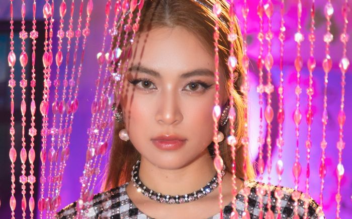 Trước khi đình đám khắp thế giới, vũ đạo See Tình của Hoàng Thùy Linh khác biệt ra sao?