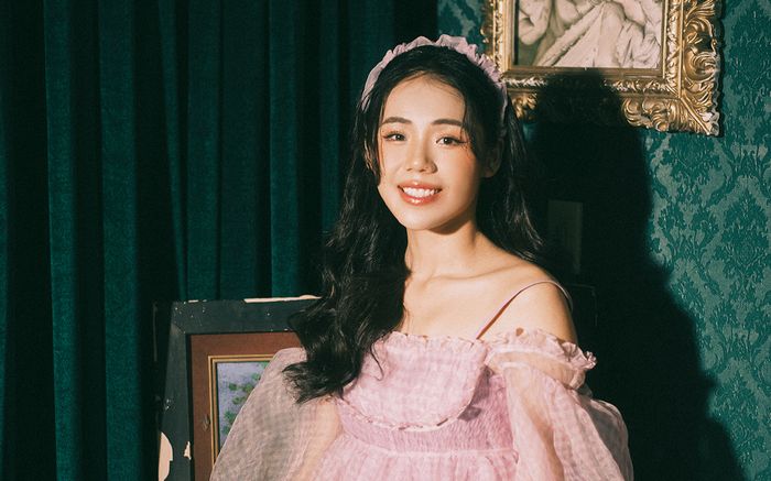 Hương Ly khoe nhan sắc xinh đẹp, tiết lộ bí quyết thành công sau thời gian vào showbiz