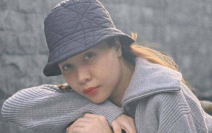 Giữa nghi vấn mang bầu, Đàm Thu Trang bất ngờ 'chào đón đứa con' ra đời