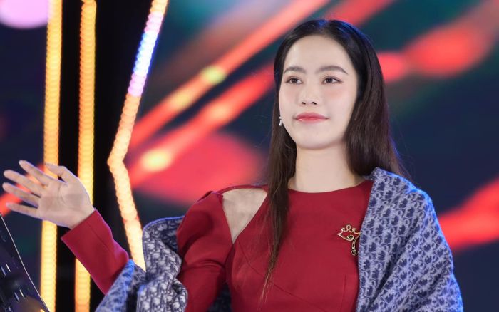 Nam Em: 'Tôi thích trẻ con, muốn làm mẹ nhưng không sẵn sàng trở thành 'single mom'