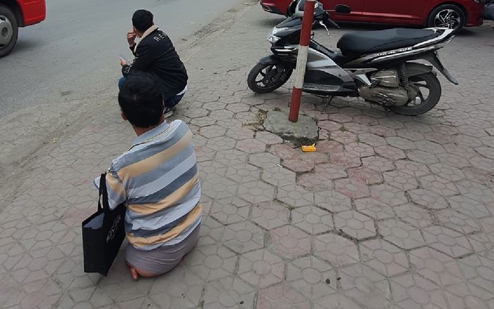 Phụ xe trên xe buýt từ chối đón người khuyết tật bị phạt 100 nghìn đồng