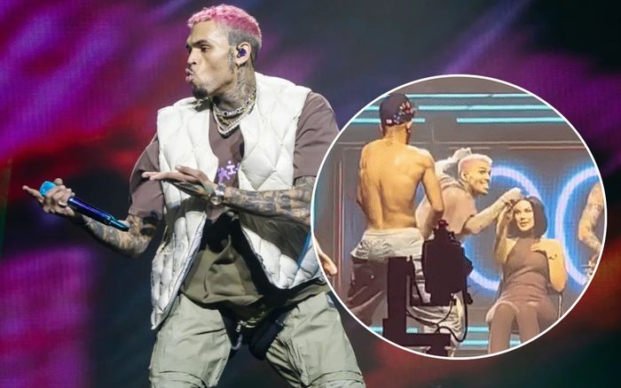 Nam ca sĩ nổi tiếng thẳng tay ném điện thoại của khán giả nữ xuống sân khấu vì bị quay lén