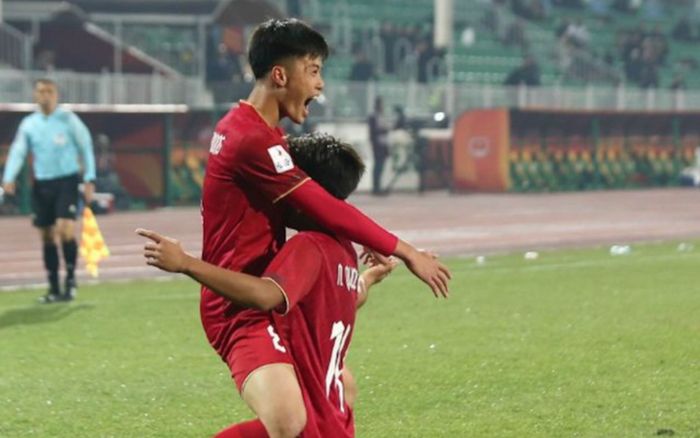 Vượt sức ép trọng tài, U20 Việt Nam xuất sắc hạ Qatar để chạm một tay vào tứ kết