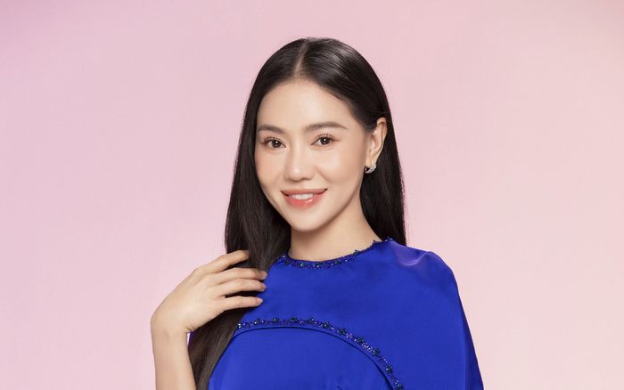 'Bà trùm hoa hậu' Phạm Kim Dung sẽ ngồi 'ghế nóng' Đêm Gala Chung kết Miss HUTECH 2023