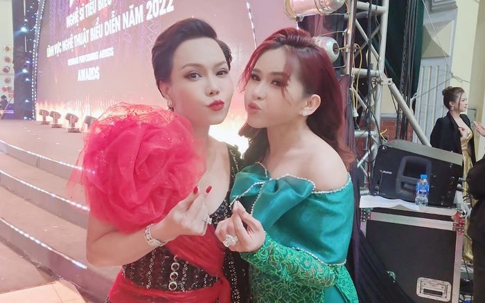 Việt Hương được Bình Tinh 'giải oan', tiết lộ khoản phúng điếu mà nữ nghệ sĩ hài đã gửi gắm