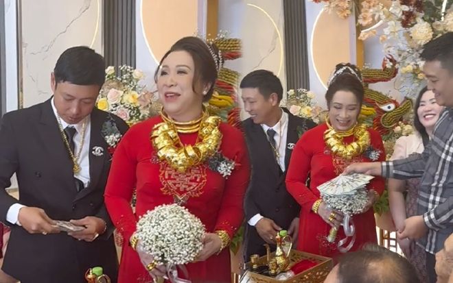 Lấy chồng tuổi U40, cô dâu miền Tây nhận hồi môn 'khủng'