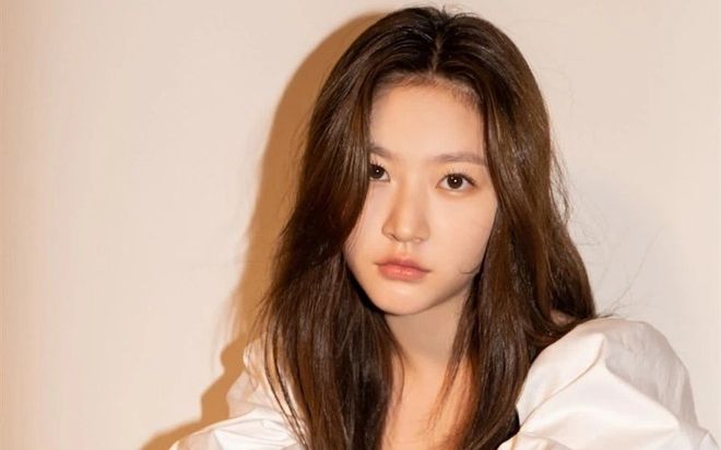 Kim Sae Ron bị tố cáo ngược sau khi tuyên bố đang làm thêm ở tiệm cafe