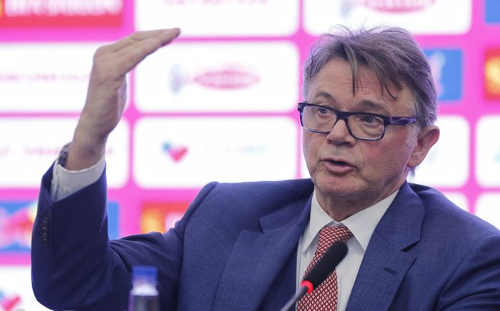 HLV Troussier mong V.League đá liên tục để 'mơ' World Cup 2026: VFF và VPF phải tính lại?