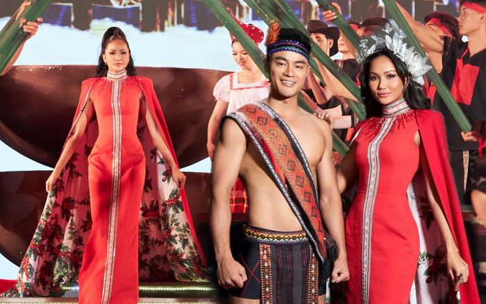 Đọ sắc với nam thần 6 múi, H'Hen Niê chơi lớn khi mang nguyên vựa cà phê lên sân khấu: Ai làm lại chị