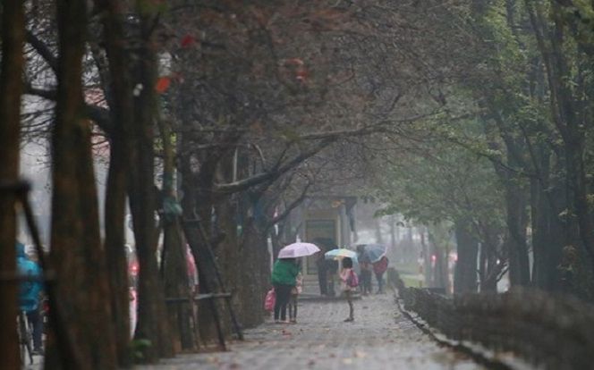 Không khí lạnh tràn về miền Bắc, Hà Nội trời rét thấp nhất 14 độ C