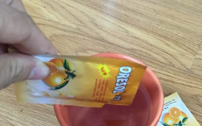 Bé trai 15 tháng tuổi tử vong sau khi uống oresol trị tiêu chảy