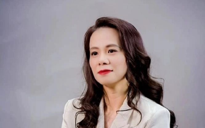 Bị dọa thêm 40 năm mới được ly hôn nhưng vợ Shark Bình đã tiết lộ thời gian 'đi thêm bước nữa'