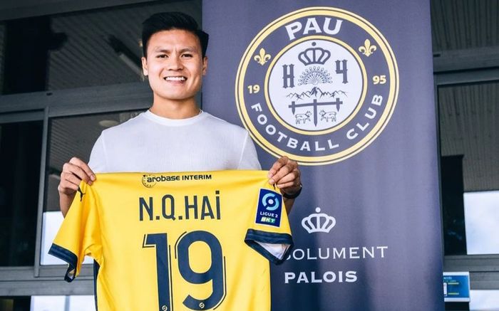 Kịch bản để Quang Hải chia tay Pau FC sang Tây Ban Nha