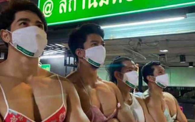 'Những chàng trai Thái Lan nóng bỏng' hứng chỉ trích dữ dội khi tung quảng cáo mặc nội y khoe da thịt