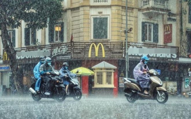 Miền Bắc chuyển lạnh, mưa to nhiều nơi