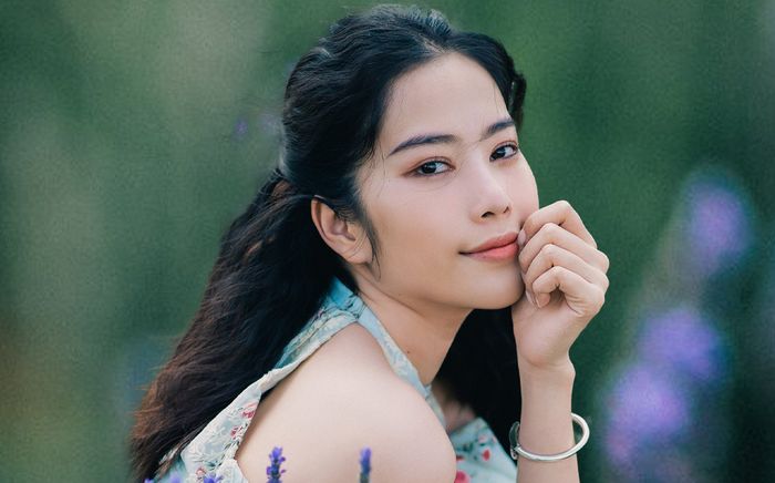 Nam Em ẩn ý 'showbiz tới công chuyện với chị' nếu có được điều này