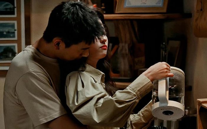 Vừa trở thành Queen của Đêm hội Weibo, Lưu Diệc Phi đã vội vã thông báo tin vui cùng người tình