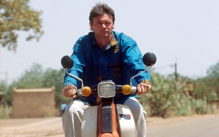 Nhìn Nhật Bản và Tây Ban Nha, lo cho tuyển Việt Nam thời HLV Troussier!
