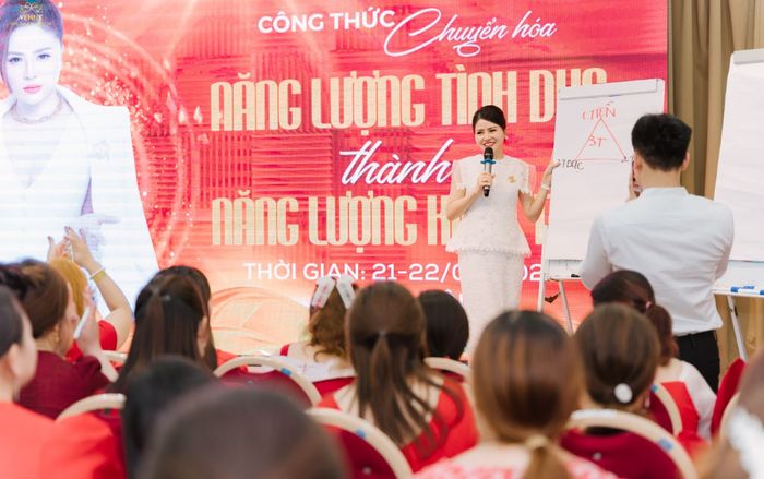 Vũ Thị Hà Giang- Người truyền cảm hứng, giúp chị em thấu hiểu đời sống hôn nhân và gia đình