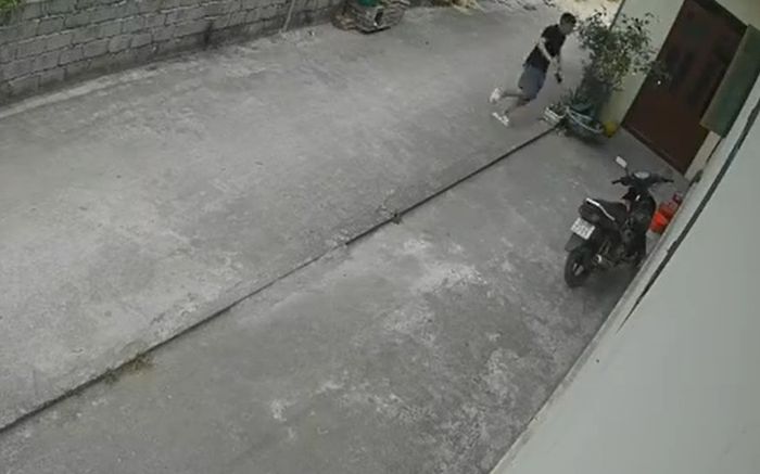 Vợ nguy cấp chuyển dạ sắp sinh, chồng có hành động khiến nhiều người rưng rưng xúc động