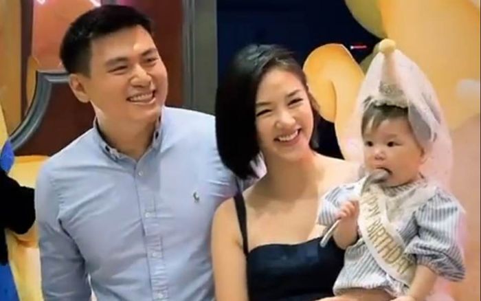Vóc dáng 'mẹ bỉm' Salim sau một năm sinh con đầu lòng thế nào mà khiến fan hú hồn