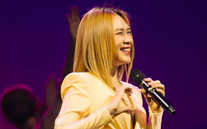 Được fan 'nhờ vả' việc trông em bé, Mỹ Tâm: 'Chị sẵn sàng làm mọi thứ cho các bạn'