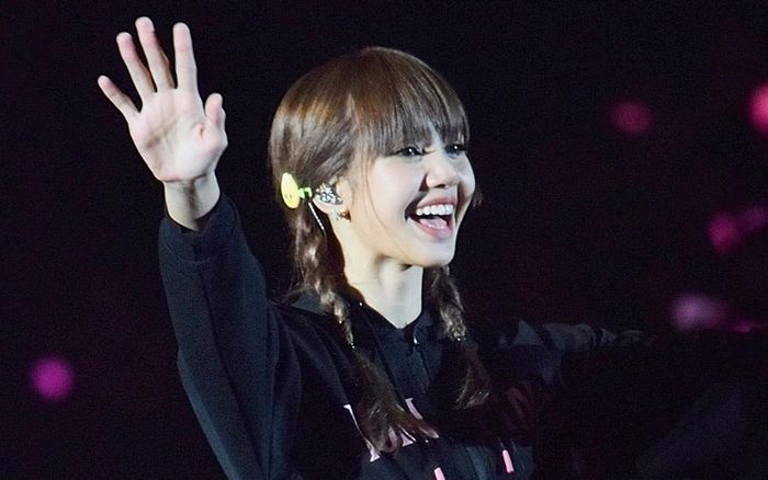Lisa bất ngờ thay đổi diện mạo khiến fan rần rần: Quá xinh đẹp, quá tuyệt vời!