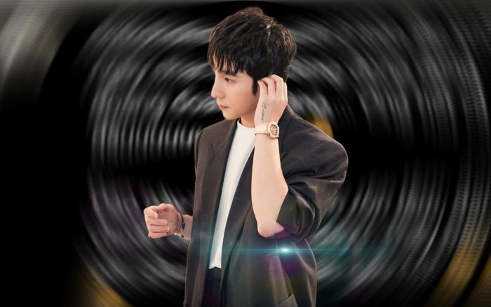 Sơn Tùng bị 1 nhân vật phiền trách chuyện làm nhạc, vô tình hé lộ luôn giai điệu ca khúc mới?