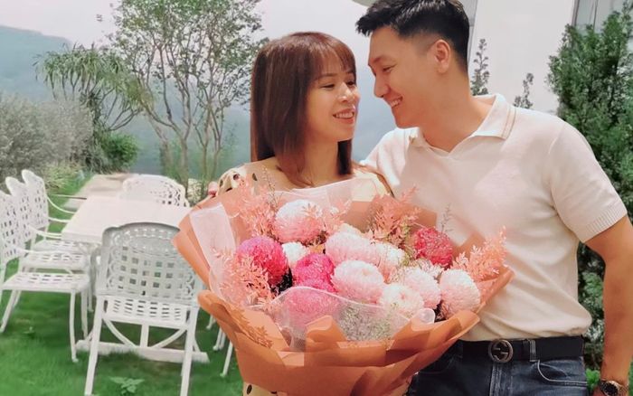 Cận cảnh 'biệt phủ' sân vườn siêu hoành tráng nhà Mạnh Trường, như resort 5 sao