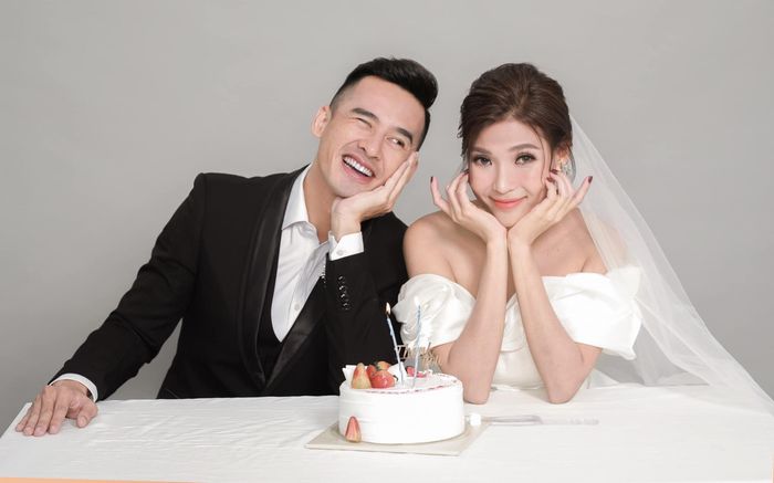 Lương Thế Thành khao khát có thêm con với Thuý Diễm vào dịp kỉ niệm 7 năm ngày cưới