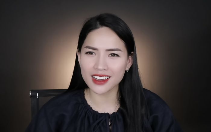 Hot hơn cả sao Việt: Nhóm anti Hà Linh cán mốc 100.000 thành viên, toàn tick xanh tích cực bình luận