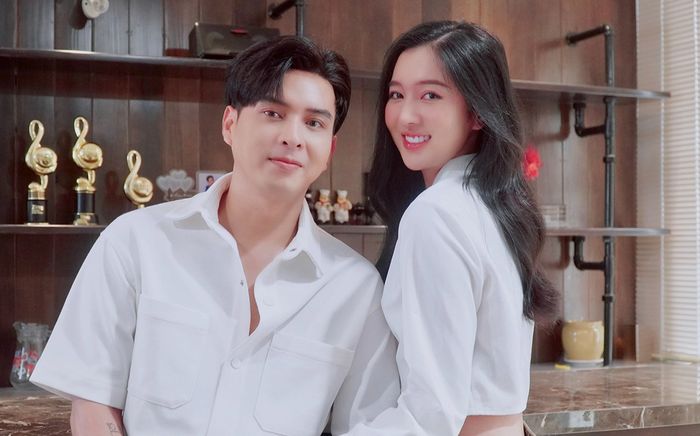 Hồ Quang Hiếu chính thức công khai danh tính bạn gái, nhan sắc khiến khán giả bất ngờ