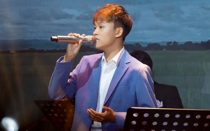 Hồ Văn Cường bất ngờ 'gặp biến' trên mạng xã hội, người hâm mộ đồng loạt lên tiếng