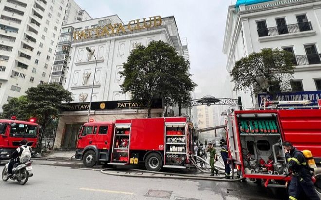 Cháy lớn tại quán karaoke Pattaya Club ở Hà Nội