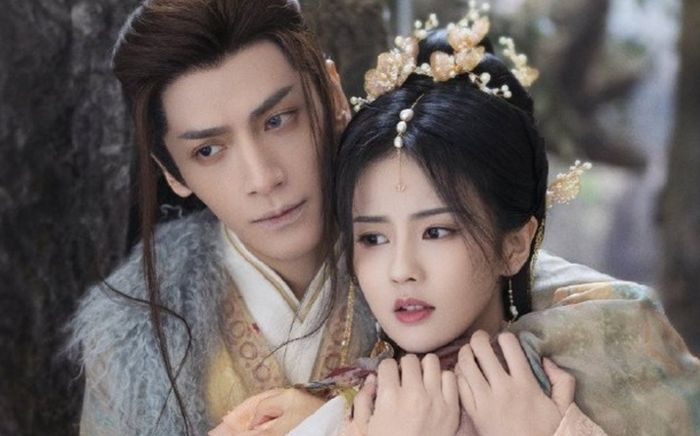 Trường Nguyệt Tẫn Minh hot, Bạch Lộc hút hết fan, La Vân Hi chỉ ngậm ngùi vì bị chìm nghỉm